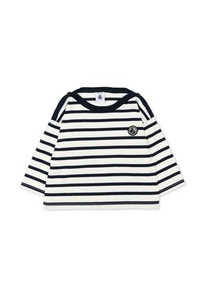 Chemise à manches longues pour enfants avec des rayures horizontales bleu marine et blanc, col bleu marine et boutons aux épaules, avec un petit emblème de voilier sur la poitrine.