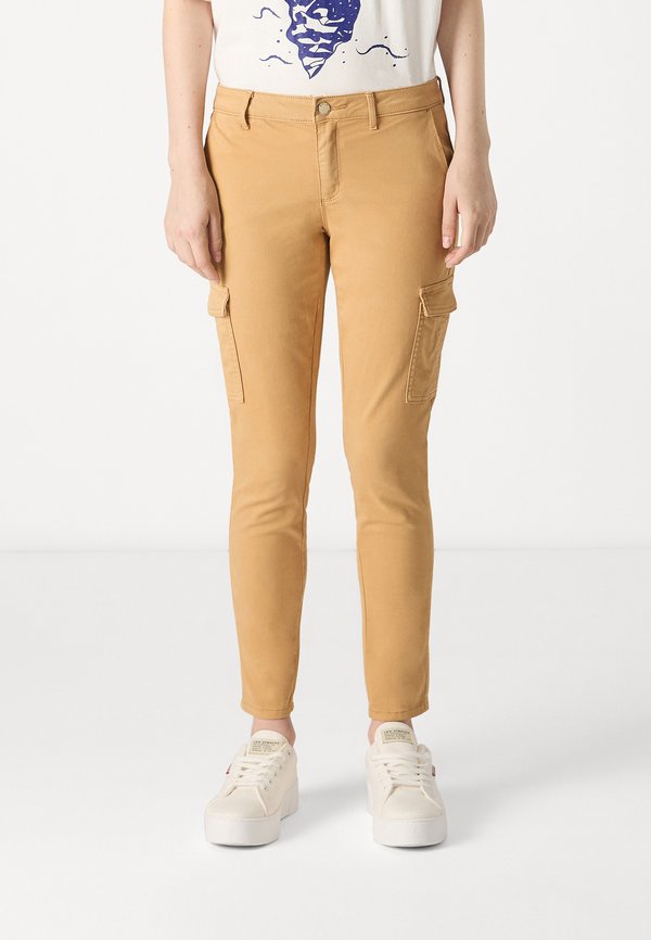 ONLNEW COLE MIRINDA ANKLE PANT - Cargo trousers - tan