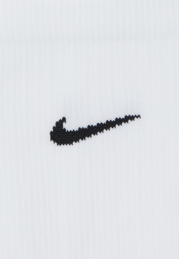U NIKE STRIKE CREW WC22 - Sports socks2