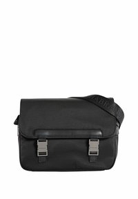 Borsa a messenger nera in nylon con una superficie liscia. Caratterizzata da una patta, due chiusure con fibbie metalliche e una tracolla regolabile con logo.
