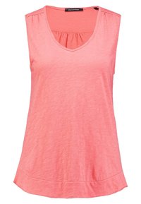 Top sin mangas en color coral, fabricado con un material ligero. Presenta detalles fruncidos en el escote y un dobladillo curvado para un ajuste relajado.