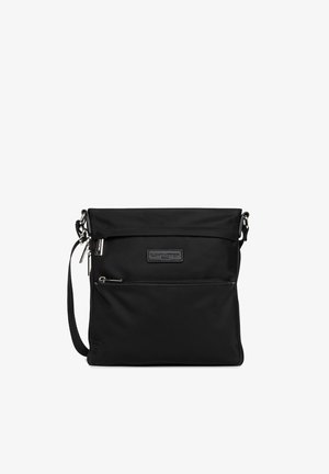 Borsa a tracolla nera in nylon con tasca frontale con zip, tracolla regolabile e patch con il marchio. Texture liscia e design minimalista.