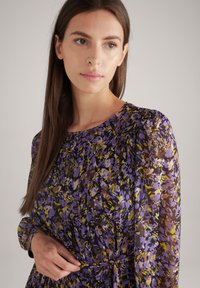 JOOP! PLISSEE IN GEMUSTERT - Day dress - lila gelb gemustert