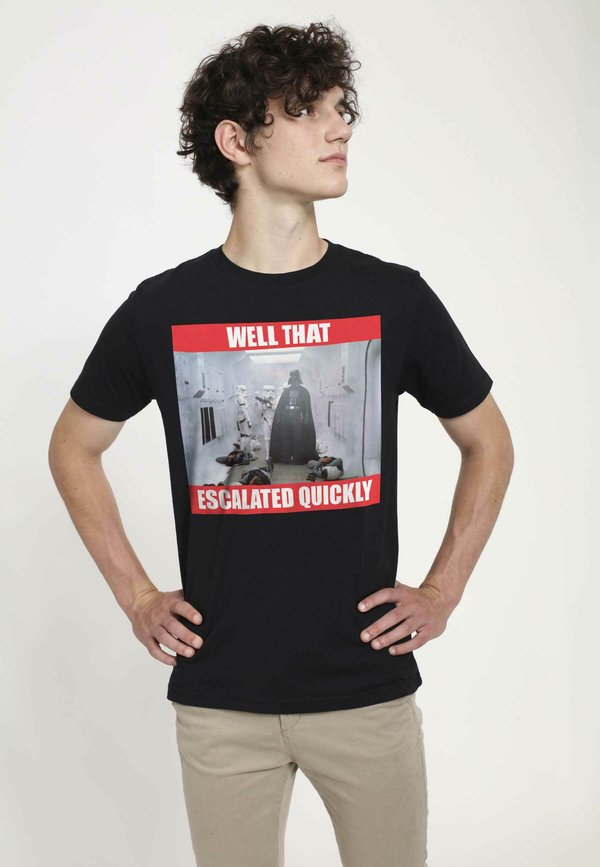 STAR WARS: CLASSIC ESCALATED QUICKLY UNISEX - T-Shirt print