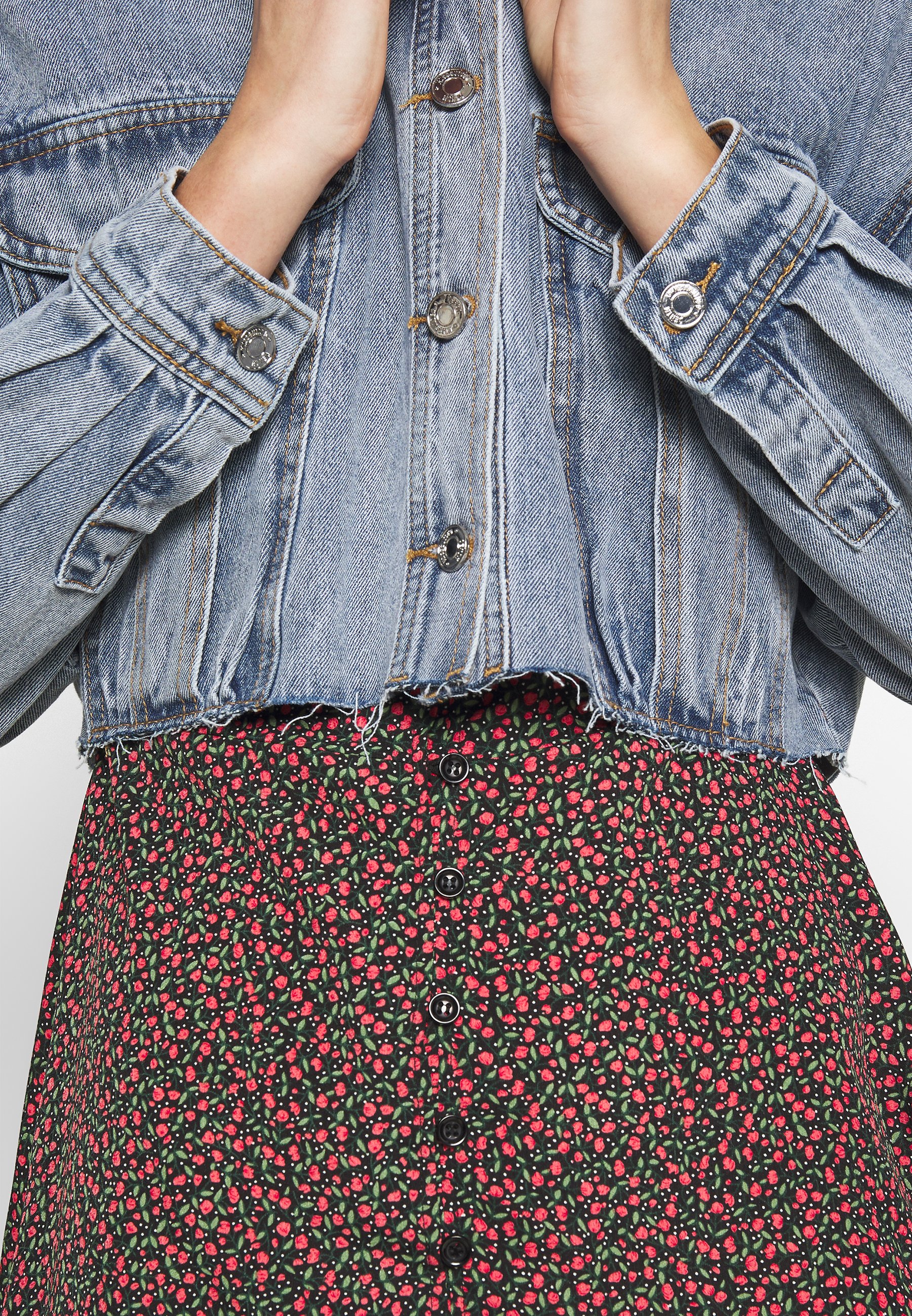 Women CROPPED RAW JACKET - Denim jacket Women CROPPED RAW JACKET - Denim jacket
