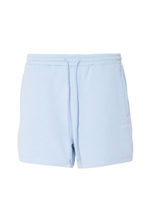 Shorts décontractés bleu clair avec taille élastique, cordon de serrage, et poches latérales sur fond blanc.
