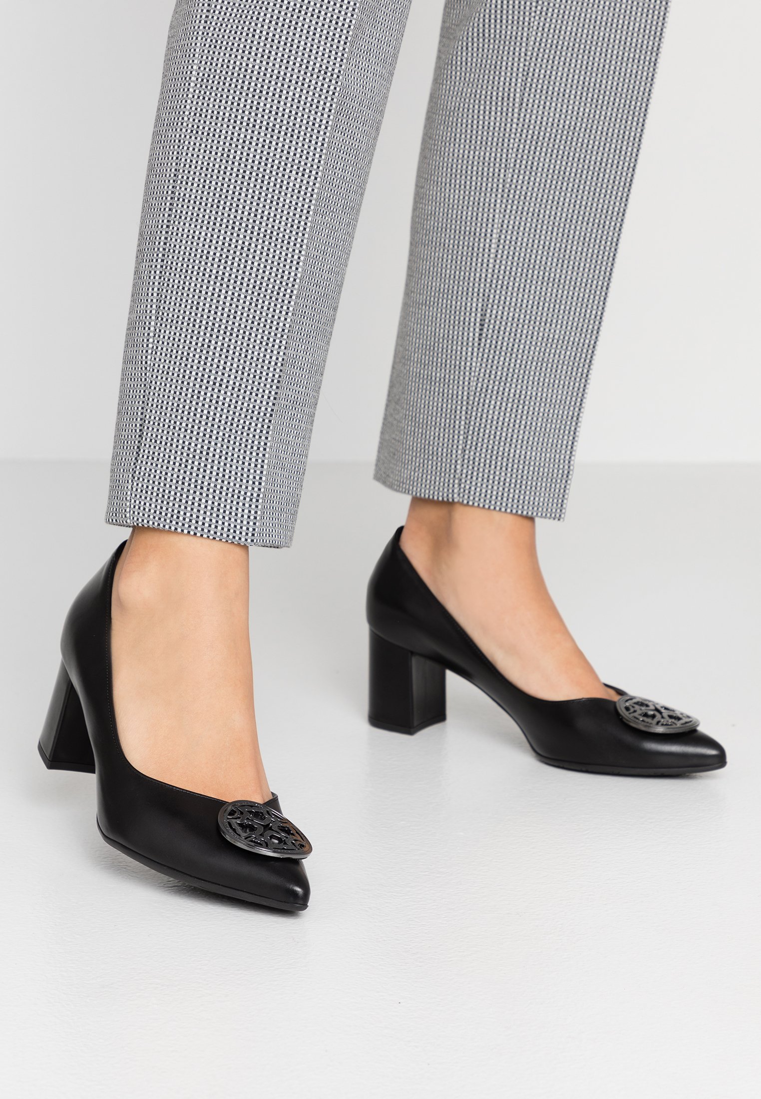 Peter Kaiser AKINA - Klassiske pumps - schwarz Peter Kaiser AKINA - Klassiske pumps - schwarz