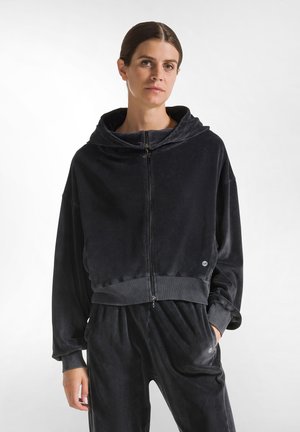 Vetoketjullinen college - black