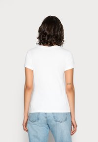Calvin Klein Jeans INSTITUTIONAL LOGO TEE - Potiskana majica - bright white