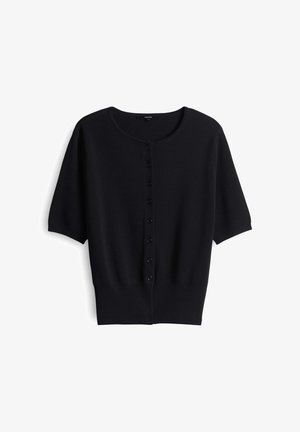 Schwarze kurzärmelige Strickjacke aus weichem Strickstoff, mit einem runden Ausschnitt und einer geknöpften Front mit sechs Knöpfen.