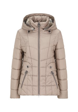 Beige gewatteerde jas met capuchon, ritssluiting aan de voorkant en twee ritszakken. Heeft een doorgestikte textuur en een contrasterende voering aan de binnenkant.