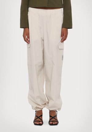 PANTALONI - Cargohose - white sand
