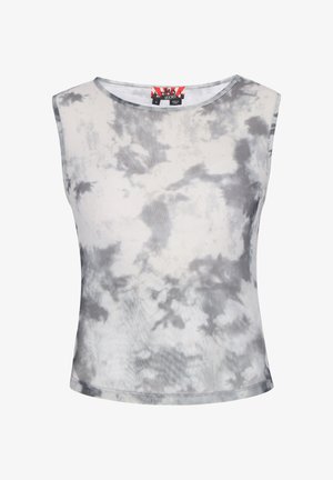 Hihaton valkoinen toppi, jossa harmaa batikkikuvio ja pyöreä pääntie, koko small, kangasmerkki näkyvissä kauluksen sisäpuolella.