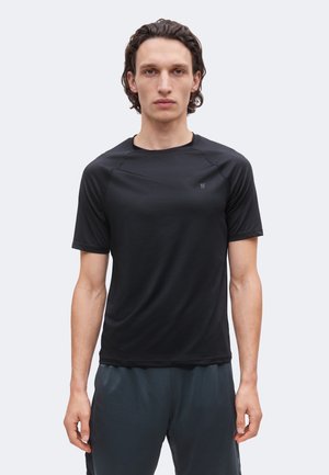 Pier One Sport, ESSENTIAL FITTED T SHIRT - T-shirt basic - black