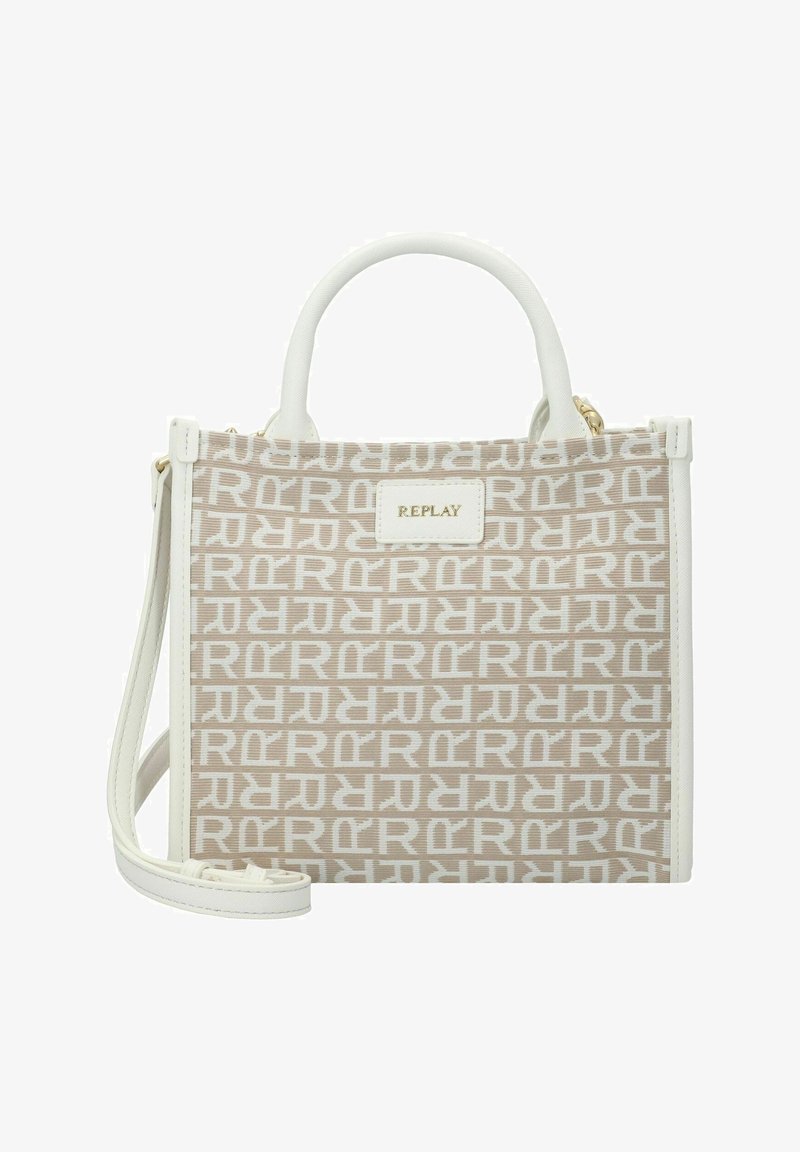 Beige handtas met een patroon en witte accenten, voorzien van het "REPLAY" logo. Gestructureerde vorm, dubbele handvatten, en een afneembare schouderband inbegrepen.