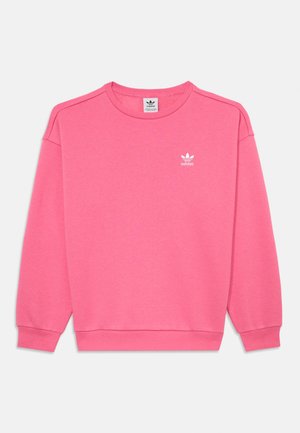 Lyserød Adidas crewneck sweatshirt med lange ærmer, ribbet manchetter og kant, med et lille hvidt Adidas trefoil-logo på brystet.