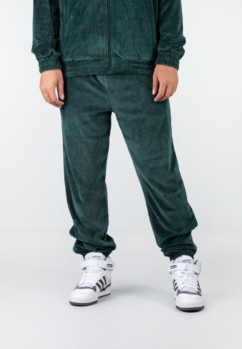 Sean John - CLASSIC LOGO ESSENTIAL - Trainingsbroek - dark green, Vergroten