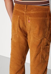 Levi's® Tygbyxor - beige