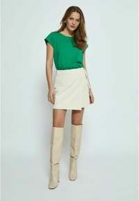 Minus LETI - Jednoduché tričko - golf green