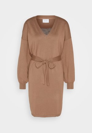 VILA, VITRACY DRESS - Рокля тип пуловер - brown lentil/black