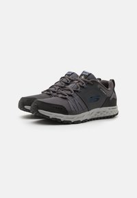 Skechers ESCAPE PLAN - Sneakers basse - charcoal