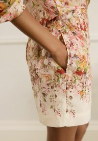 Next FLORAL PRINTED - Lühikesed püksid - multi