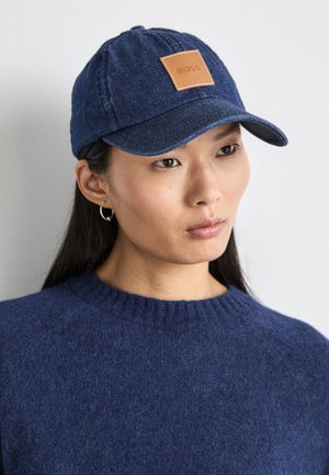 ARI - Pet - dark blue