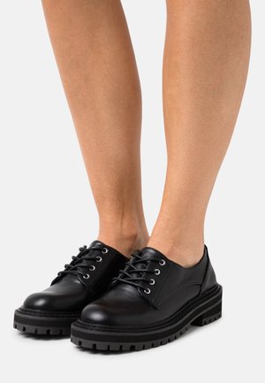 RAID, Derbies - black