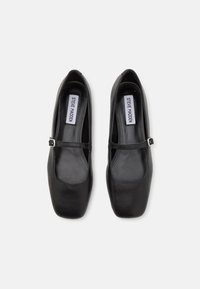 Steve Madden EZRI - Balerinke s paščkom - black