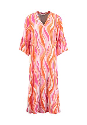 Robe longue à rayures ondulées roses, orange et blanches, manches cloche 3/4 et encolure en V.