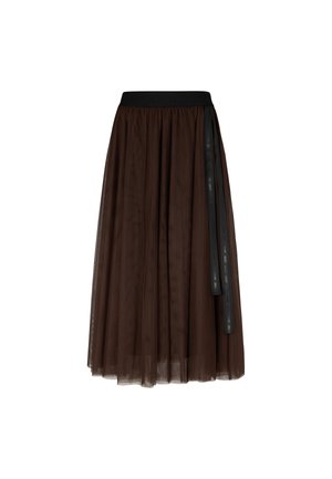 Bruine midi-lengte tule rok met zwarte elastische tailleband en lange zwarte lintdetail dat aan één kant hangt.