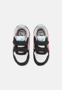 Puma CABANA RACER 20 UNISEX - Sapatilhas - white/deep orchid