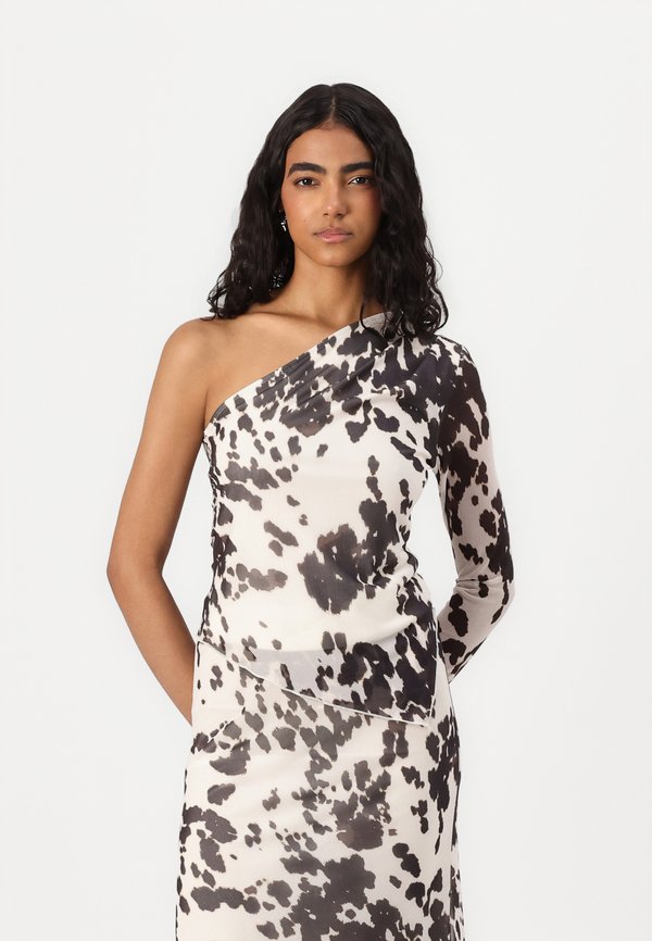 ASYMMETRIC - Long sleeved top4