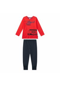 Rotes Langarmshirt mit Hubschrauber- und Feuerwehrauto-Grafiken. Schwarze Pyjamahose mit elastischem Bund, glatte Textur, lässiges Design.