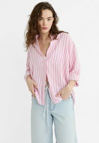 Stradivarius STRIPED - Camicia - light pink