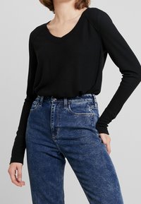 Hollister Co. Långärmad tröja - black