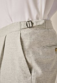 Next ITALIAN CHECK - REGULAR FIT - Pantalon de costume - natural