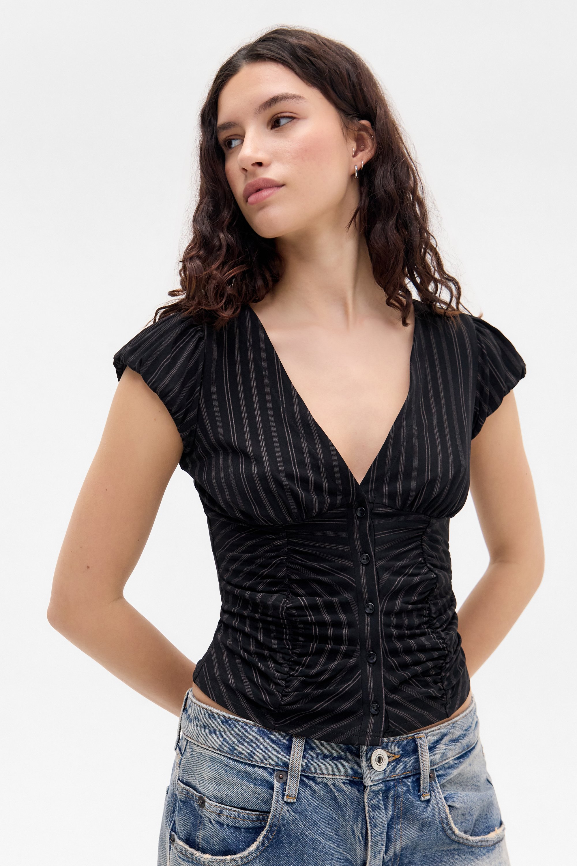 T-shirt Femme Urban Outfitters Viscose Florale Noir Col V Manches Longues - Taille S