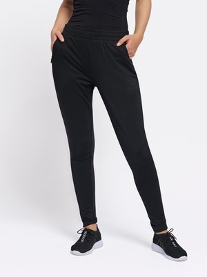 Svarta atletiska joggers med elastisk midja, sidofickor och smal passform, tillverkade av ett mjukt, lätt material.