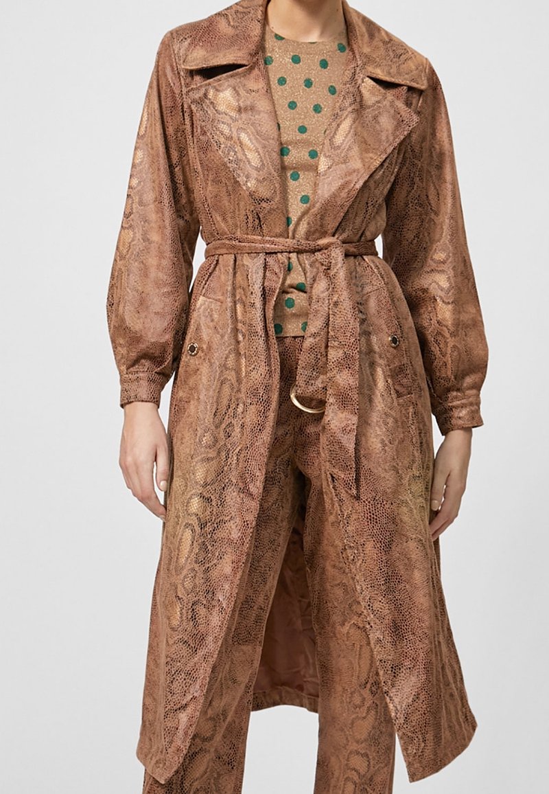 LOLA CASADEMUNT Trench - light brown