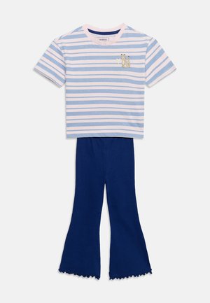 Friboo by Zalando, SET - Панталон тип клин - dark blue/ pink