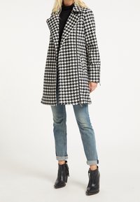 DreiMaster Cappotto classico - black