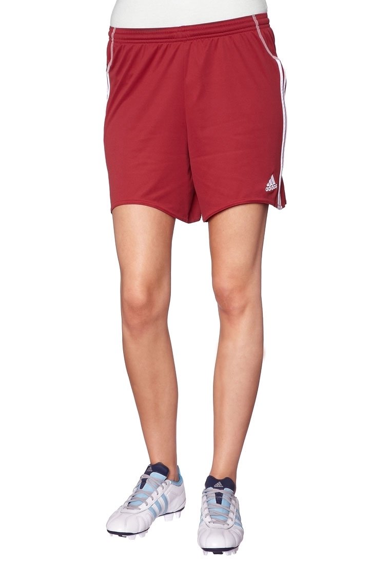 Rode sportieve shorts met witte zijstrepen, elastische tailleband en gladde stof. Geschikt voor sport en actieve kleding.