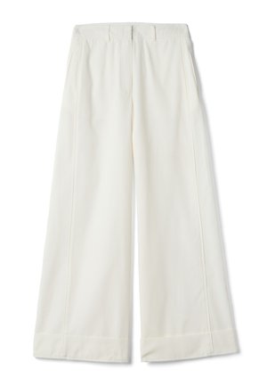 Wijde, op maat gemaakte broek in off-white met een hoge taille, voorzakken, lussen voor een riem en een plooi langs elk been.