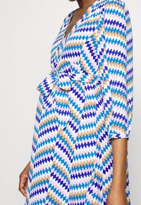 ONLY MATERNITY Jerseyklänning - blue