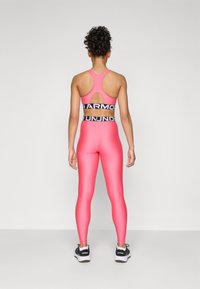 Under Armour HEATGEAR - Leggingek - super pink/white
