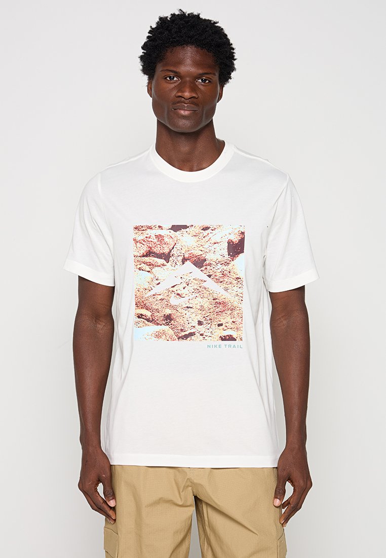 Nike Performance Sport T-shirt wit Nike Performance Sport T-shirt wit