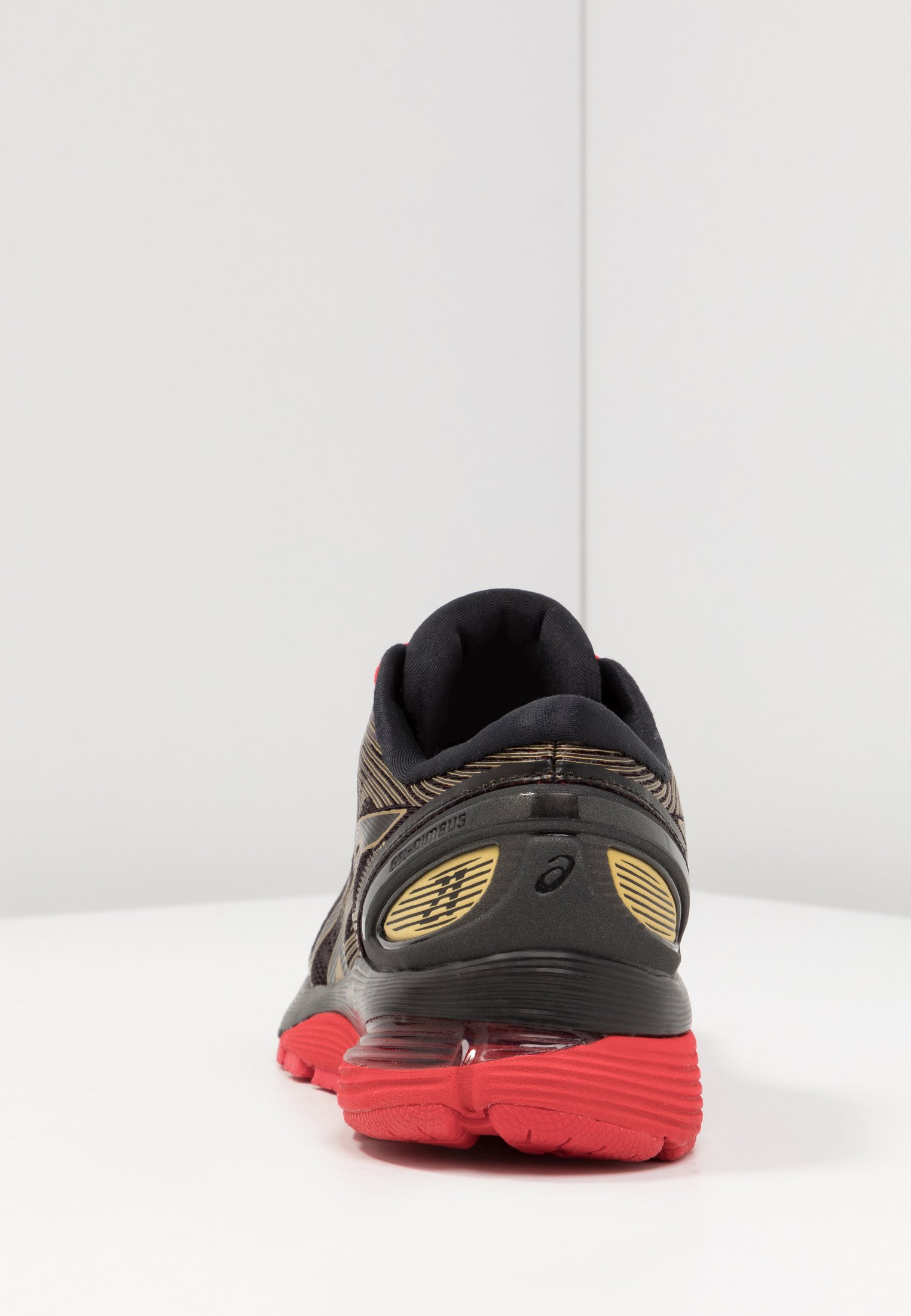 GEL-NIMBUS 21 - Zapatillas de running neutras - black/classic red GEL-NIMBUS 21 - Zapatillas de running neutras - black/classic red