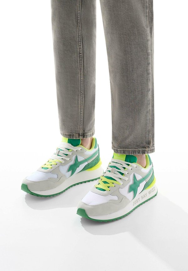 YAK - Sneaker low - weiß grün