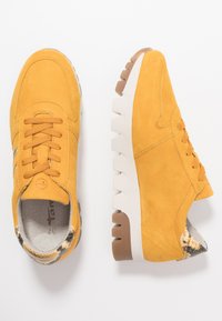 Tamaris LACE UP - Sneaker low - mustard